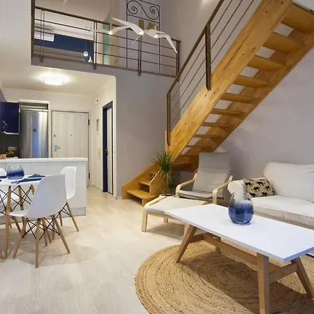 Seagull Luxury Maisonette Apartamento Itea